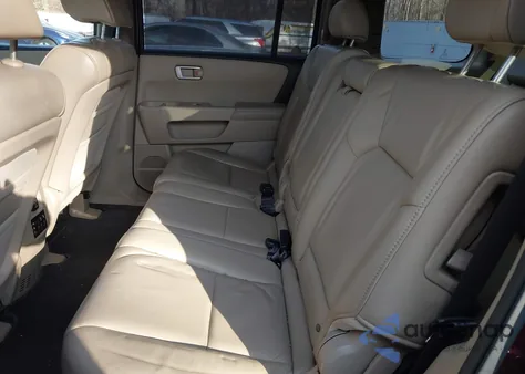 2011 Honda Pilot Touring из США, поврежденный, VIN 5FNYF4H9XBB065521